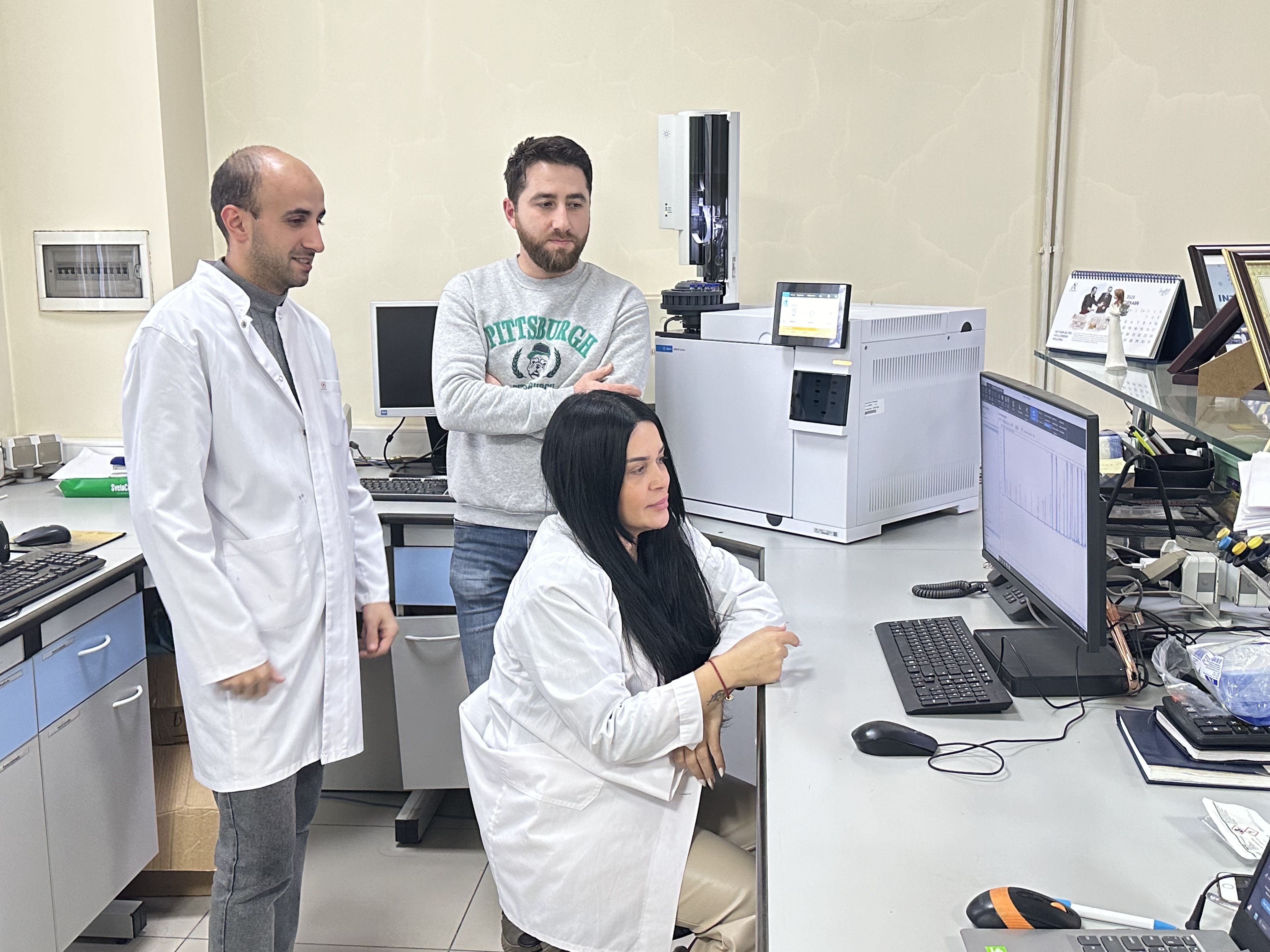 “Azərsun”un mərkəzi laboratoriyası üçün quraşdırdığımız “Agilent 8890 GC system”